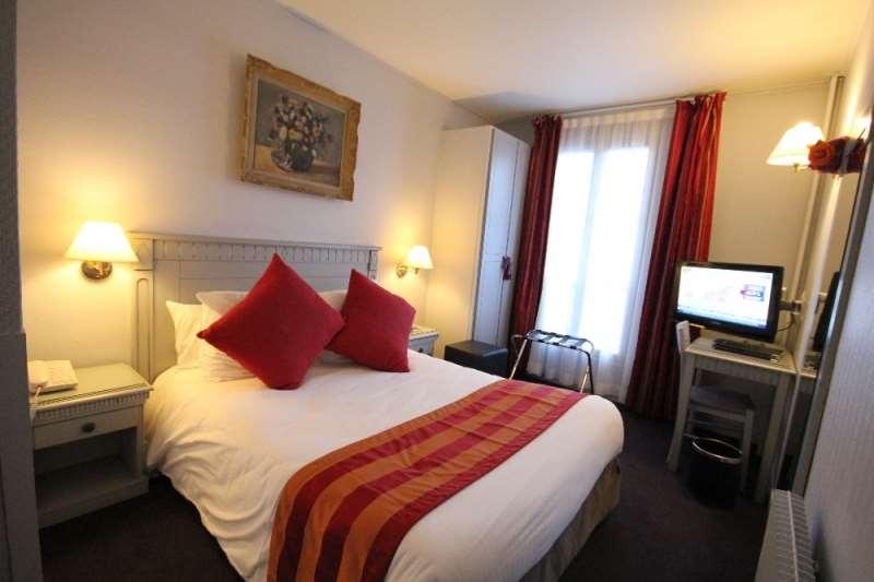 Agate Hotel Paris Room photo